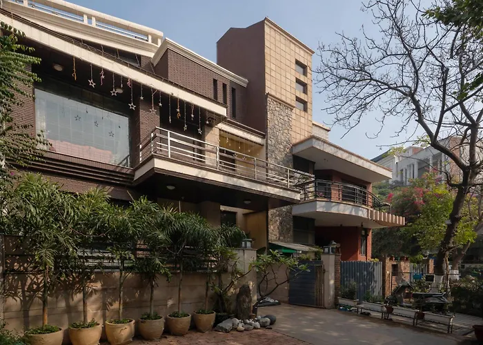 Aravali Woods 4 Bhk With Mini Movie Theatre In Gurgaon Villa
