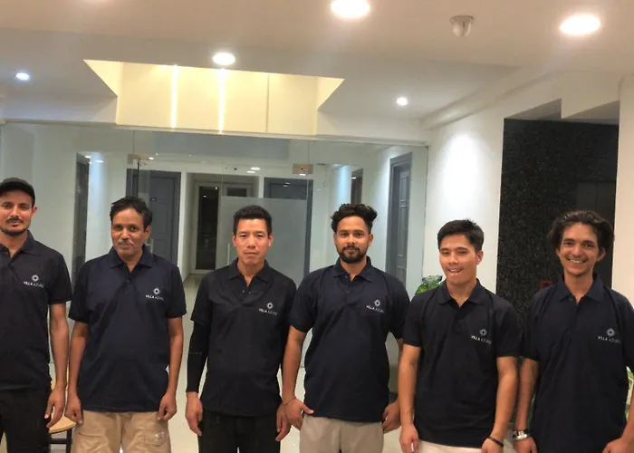 Azure Hotels And Suites Near Medanta Hospital Medicity Sector 47,Sohna Road Gurgaon