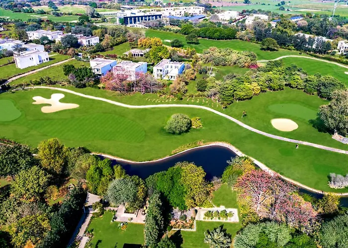 Karma LakelandsVilla